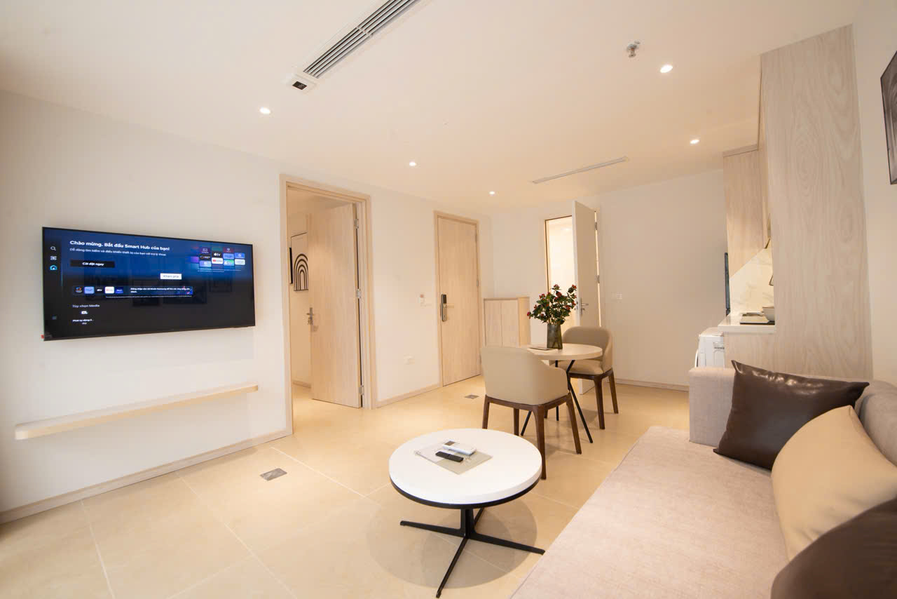 Cheap Property Rental Near Thong Nhat Park, Dong Da 8