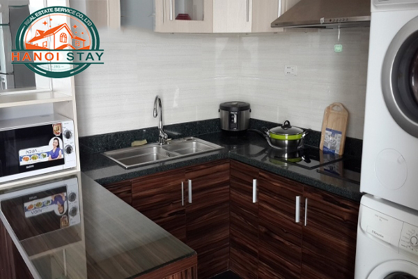 Deluxe Two Bedroom serviced Apartment For rent in Lang Ha str, Ba Dinh 4