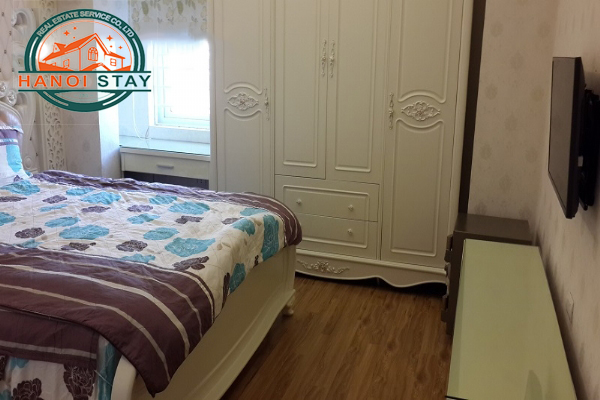 Deluxe Two Bedroom serviced Apartment For rent in Lang Ha str, Ba Dinh 5
