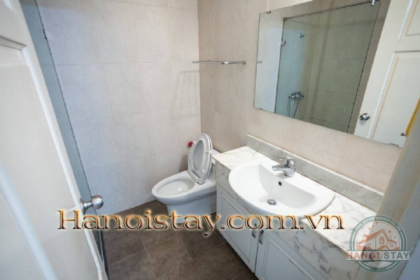 Modern and Stylish Accommodation Rental in Hoang Ngan st, Cau Giay 3