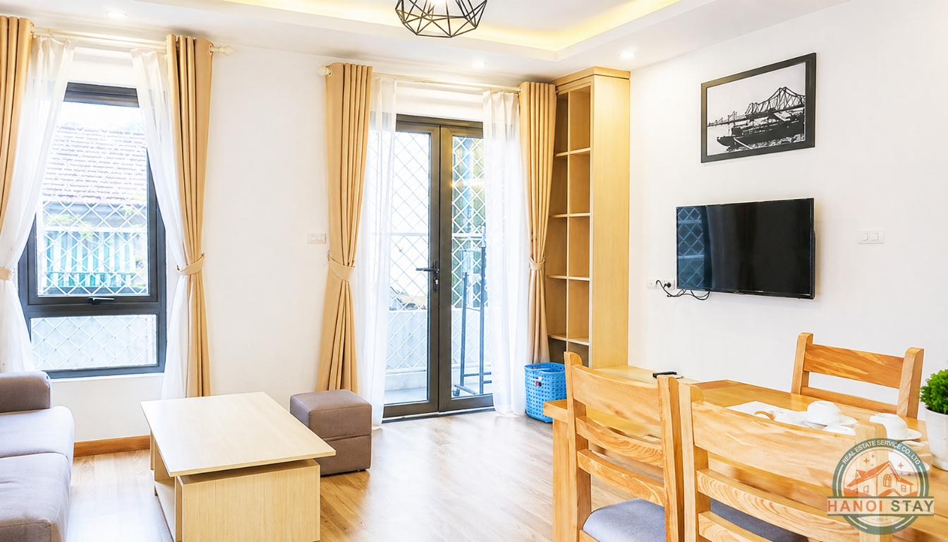 Modern Central 2 Bedroom Apartment in Hai Ba Trung district, Not far from VinCom Palace Tower 3