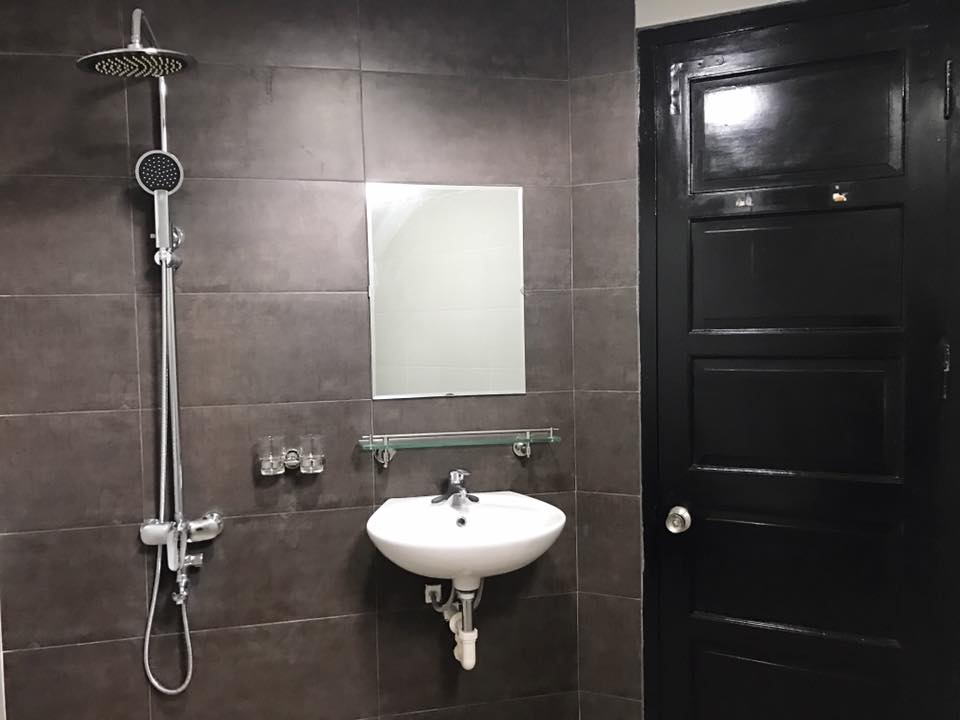 Newly Renovated Apartment Rental near Ta Quang Bui street, Hai Ba Trung district 11