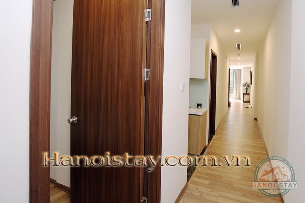 *Style, Charm & Comfort 02 BR Apartment Rental in Truc bach Area, Ba Dinh* 7