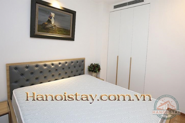 *Style, Charm & Comfort 02 BR Apartment Rental in Truc bach Area, Ba Dinh* 9