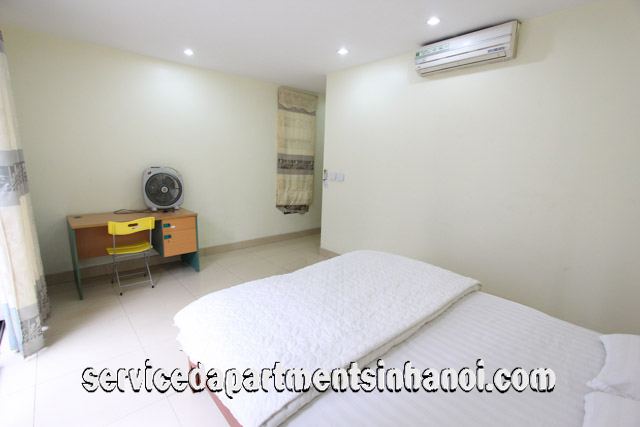 Very Cheap Two bedroom apartment for rent near Lang Ha str, Dong Da 5