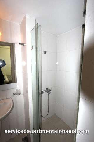 Very Cheap Two bedroom apartment for rent near Lang Ha str, Dong Da 6