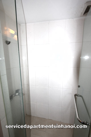 Very Cheap Two bedroom apartment for rent near Lang Ha str, Dong Da 8