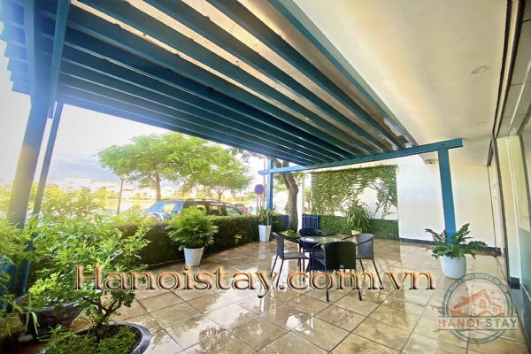 * Very Nice lake view & Big Yard 2 Bedroom apartment Rental in Quang An street, Tay ho* 2