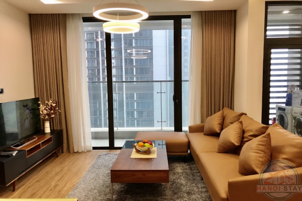 2 Nice Designed Bedroom Apartment For Rent In Vinhomes Metropolis 10