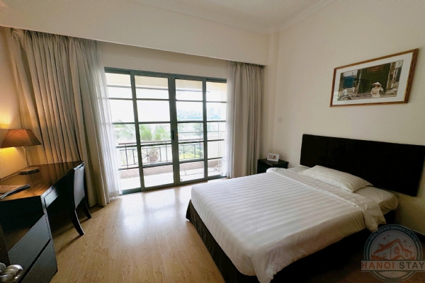 3-Bedroom, 2-Bath Apartment for Rent | 122m² | West Lake Area 8