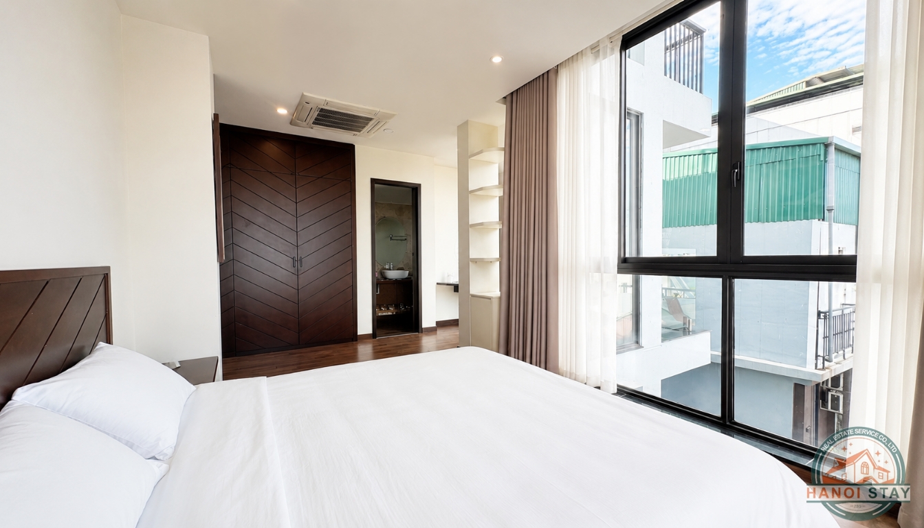 3-bedroom duplex apartment for rent on Quang Khanh Street, Tay Ho 2