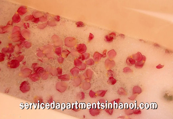 A boutique serviced apartment for rent in Ta Quang Buu street 5