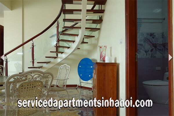 A modern penhouse with 4 bedrooms view to West Lake 2