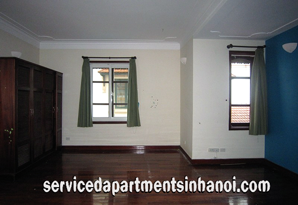 A nice villa for rent with a big courtyard, swimming pool , Five bedroom 7