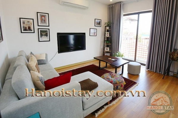 *Absolutely Beautiful 03 BR Duplex green terrace apartment rental in Xuan Dieu street, Tay Ho* 1