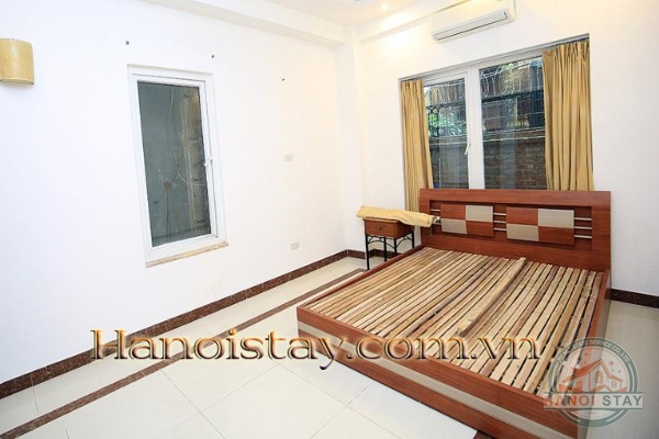 *Affordable Price Central 3 Bedroom Apartment for rent in Quang Khanh, Tay Ho* 1