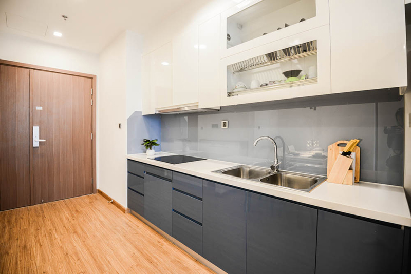 *Airy & Beautiful One Bedroom Apartment For Rent in Vinhomes Metropolis, Nice Amenities* 1