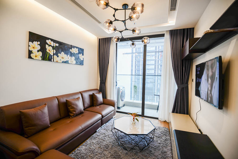 *Airy & Beautiful One Bedroom Apartment For Rent in Vinhomes Metropolis, Nice Amenities* 9