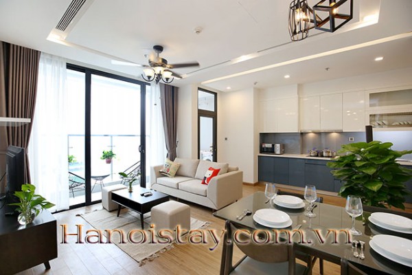 Airy, Beautiful View Two Bedroom Apartment Rental in Vinhomes Metropolis, Nice Amenities 3