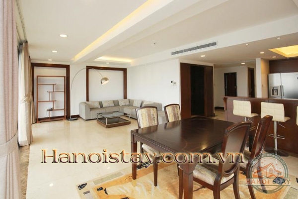 *Amazing Lake View Upgraded Luxury 03 Bedroom Apartment Rental in Xuan Dieu street, Tay Ho* 4