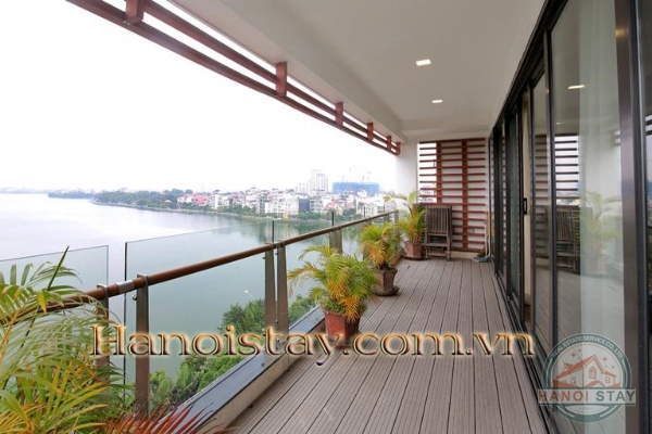 *Amazing Lake View Upgraded Luxury 03 Bedroom Apartment Rental in Xuan Dieu street, Tay Ho* 7