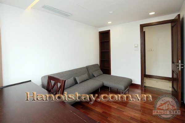 *Amazing Lake View Upgraded Luxury 03 Bedroom Apartment Rental in Xuan Dieu street, Tay Ho* 17