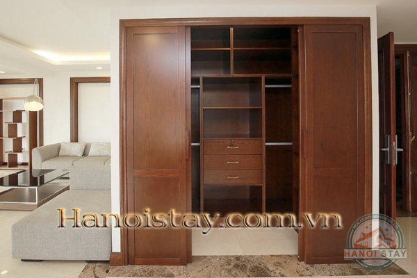 *Amazing Lake View Upgraded Luxury 03 Bedroom Apartment Rental in Xuan Dieu street, Tay Ho* 18