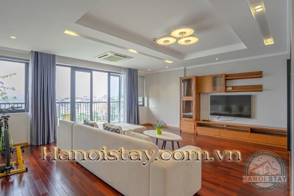 *Amazing Lakefront 02 bedroom apartment for rent in Xuan Dieu str, Tay ho* 4