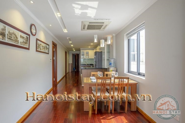 *Amazing Lakefront 02 bedroom apartment for rent in Xuan Dieu str, Tay ho* 6