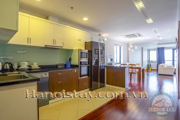 *Amazing Lakefront 02 bedroom apartment for rent in Xuan Dieu str, Tay ho* 9