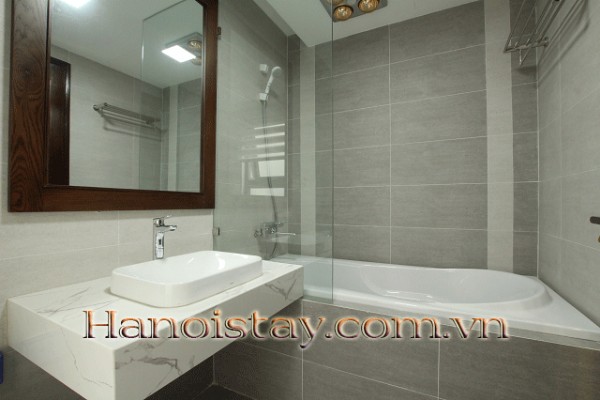 Amazing Modern Serviced Property Rental in Lieu Giai street, Ba Dinh, Reasonable Price 8