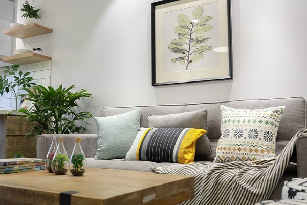 AMAZING SHINE BRIGHT 3 BR Apartment in CENTER OF DONG DA District 6