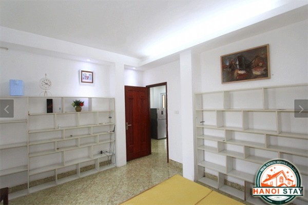 Amazing two bedroom apartment rental in Lang Ha str, Ba Dinh 11