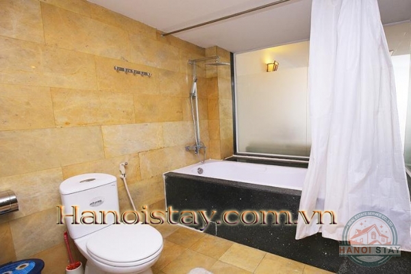 Amazing view and natural light 3 bedroom apartment rental in Westlake 13