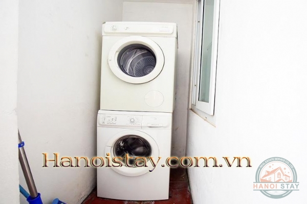 Amazing view and natural light 3 bedroom apartment rental in Westlake 16