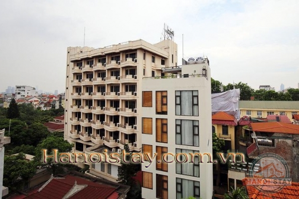 Amazing view and natural light 3 bedroom apartment rental in Westlake 17