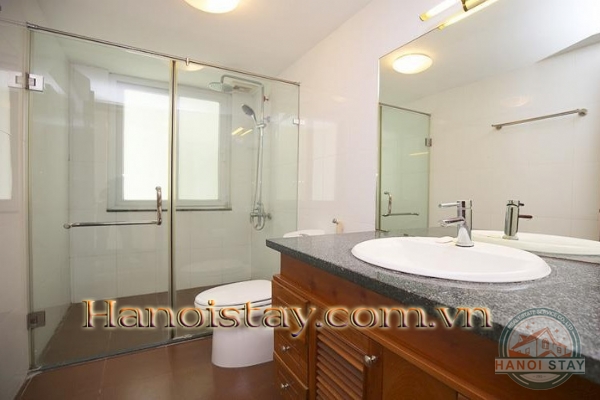 Amazing view and natural light 3 bedroom apartment rental in Westlake 19