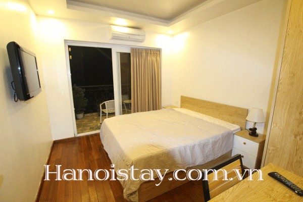 Cozy Two bedroom serviced apartment rental near Phan Chu Trinh street, Hoan Kiem 2