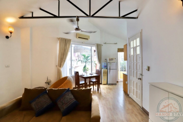 Apartment for rent in Linh Lang st, Ba Dinh, spacious living room, wooden floor 18