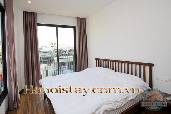 Are you looking for a modern 2 Bedroom apartment in Center of Tay Ho & Walking distance to West Lake? 10