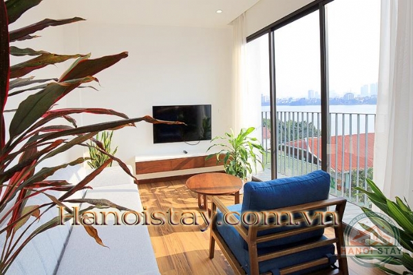 Are you looking for a modern 2 Bedroom apartment in Center of Tay Ho & Walking distance to West Lake? 15