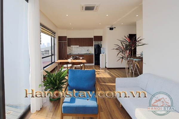 Are you looking for a modern 2 Bedroom apartment in Center of Tay Ho & Walking distance to West Lake? 22