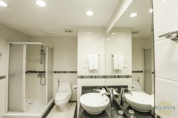 Atlanta Residences 11