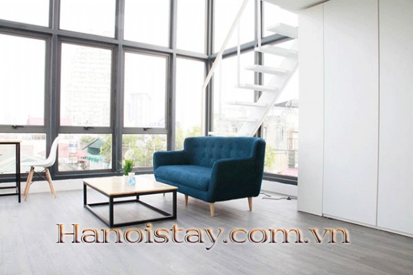 ATTRACTIVE & AMAZING BRIGHT APARTMENT in BA DINH District -
