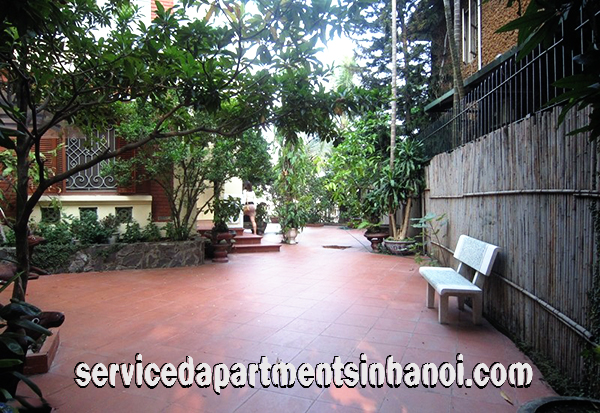 Beautiful Five Bedroom Villa for rent in Nghi Tam Village, Tay Ho, Large Garden With Lakeview 1