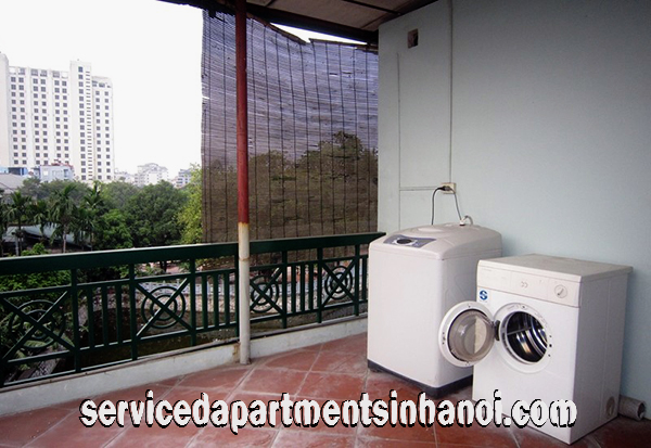 Beautiful Five Bedroom Villa for rent in Nghi Tam Village, Tay Ho, Large Garden With Lakeview 16