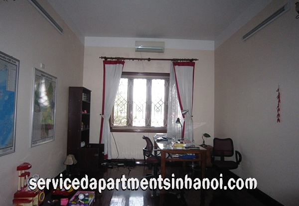 Beautiful Five Bedroom Villa for rent in Nghi Tam Village, Tay Ho, Large Garden With Lakeview 9