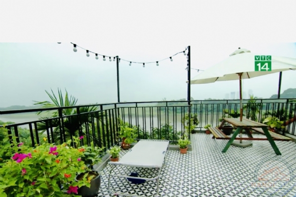Beautiful house with 3 BR + 1 Working Room for rent in Bac Cau street, Long Bien District 3