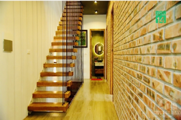 Beautiful house with 3 BR + 1 Working Room for rent in Bac Cau street, Long Bien District 15