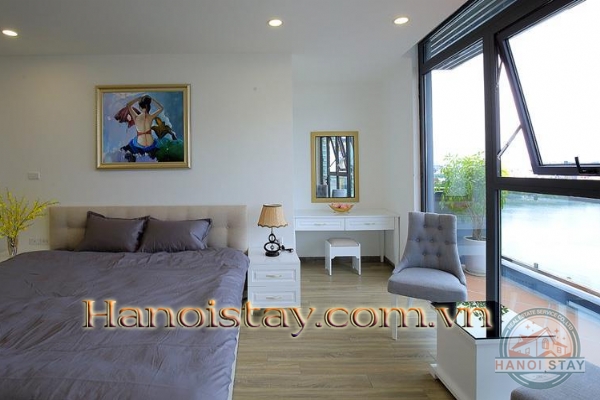 Beautiful Lake View 2 Bedroom Apartment In Xuan Dieu Str, Tay Ho 13